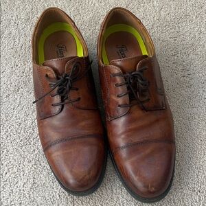 Florsheim Men's Medfield Cap Toe Oxford in Cognac Brown